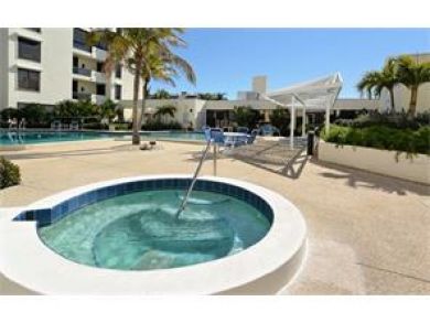 Longboat key 2 bed Vacation Condo- Water Views